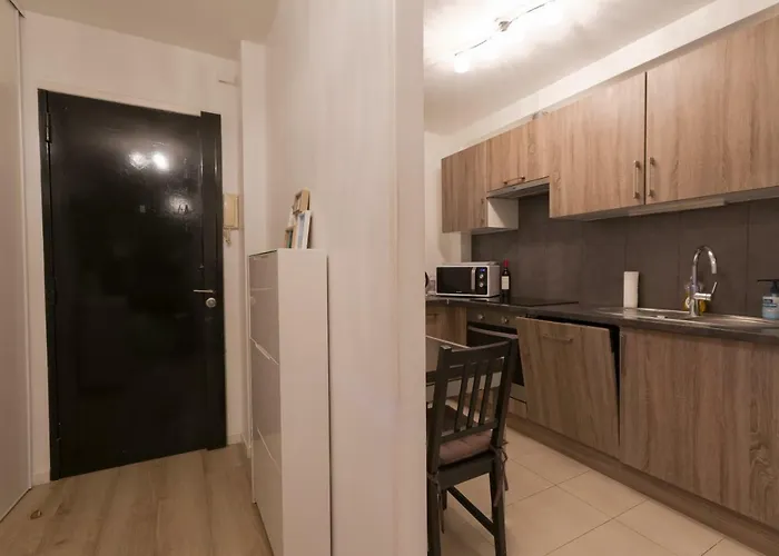 Western - Panoramic View