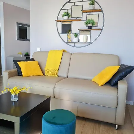 Apartment Western - Panoramic View